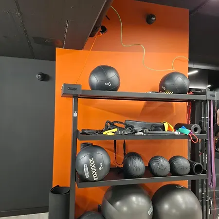 Traugutta Angelcity Gym & By Bookinghost Apartment